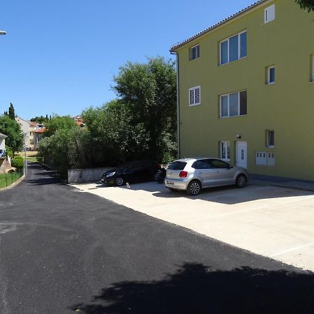 Apartments Kate Murter Buitenkant foto